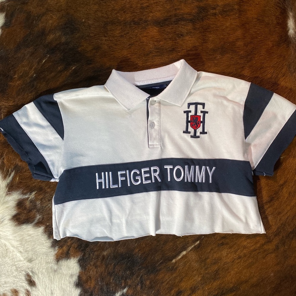 Vintage Tommy Hilfiger CROP TOP
